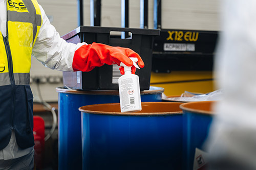 Chemical bottle waste removal