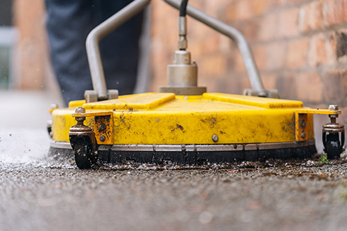 High pressure washing